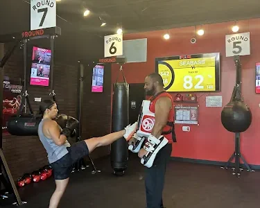 9Round Kickboxing Fitness