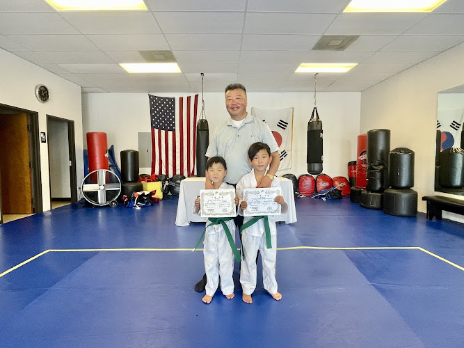 Ahn's Tae Kwon Do Institute