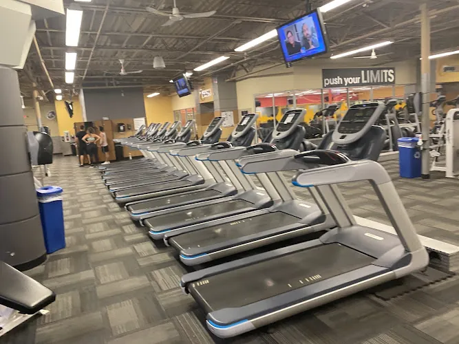24 Hour Fitness