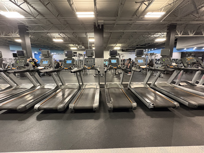 TruFit Athletic Clubs - Trenton