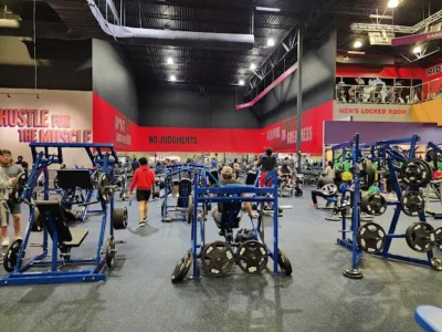Crunch Fitness - Frisco