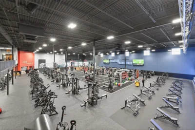 Crunch Fitness - Summer Creek