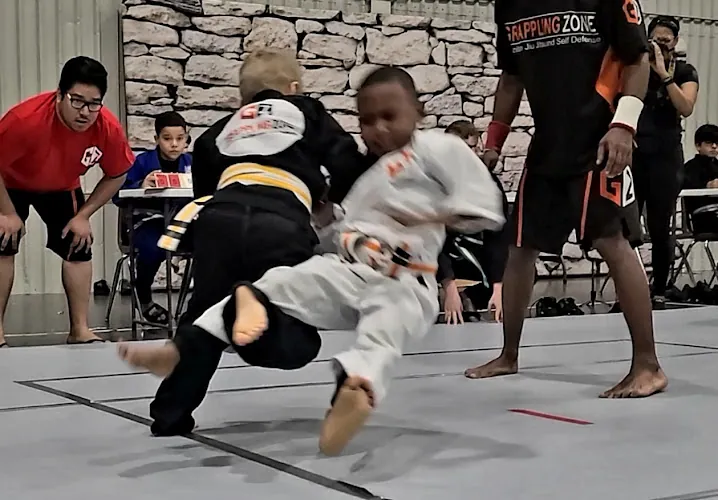 Grappling Zone