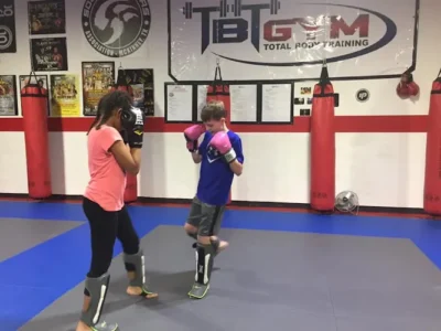 TBT GYM-TOTAL BODY TRAINING